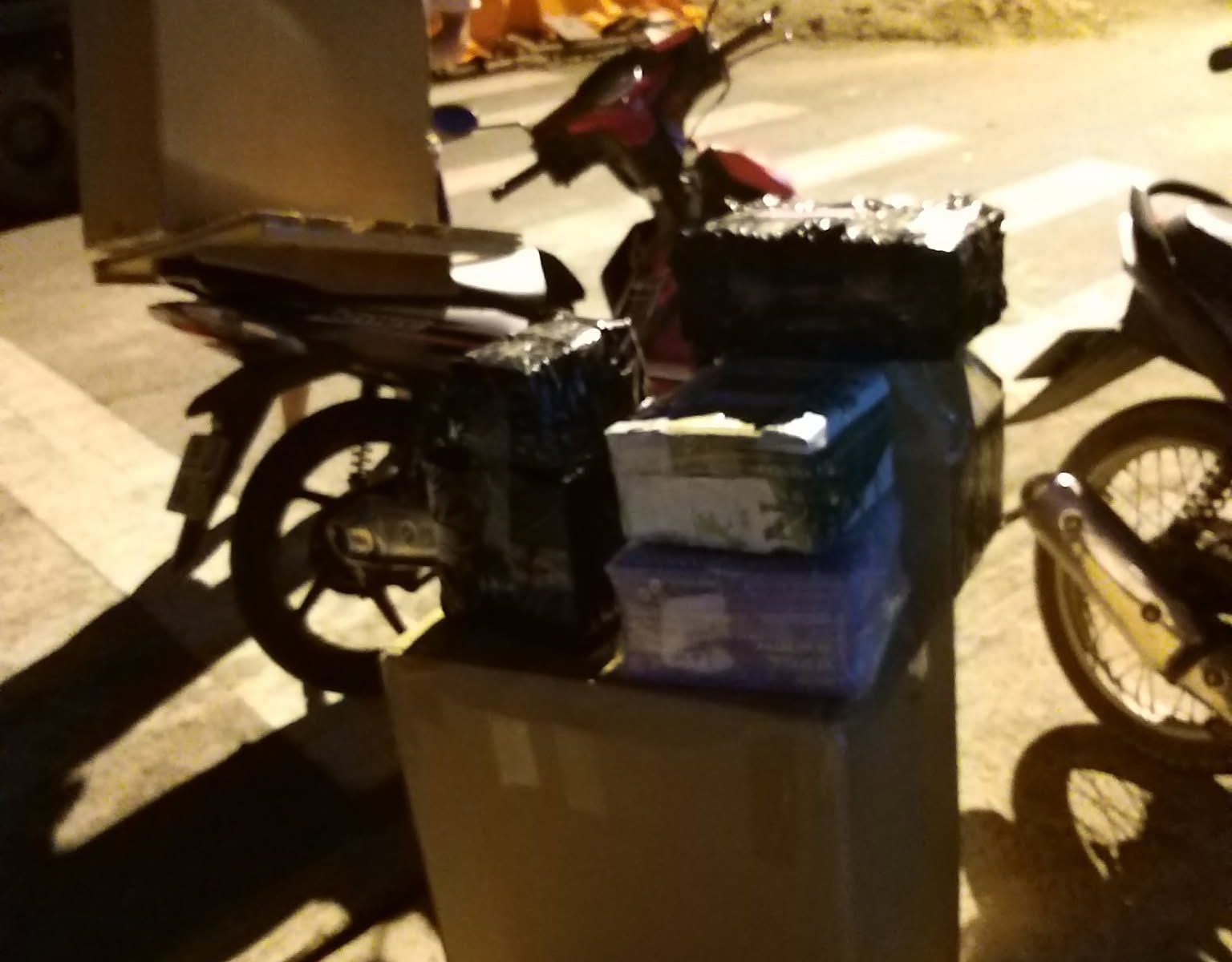 Phan Duyên giao hàng đêm những ngày đầu khởi nghiệp từ con số 0