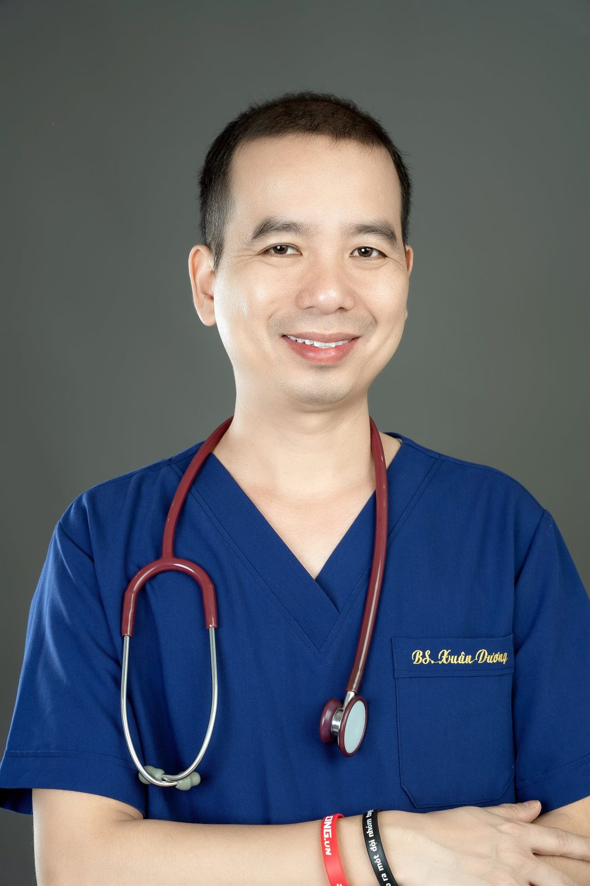 Chân dung bác sĩ Lê Xuân Dương