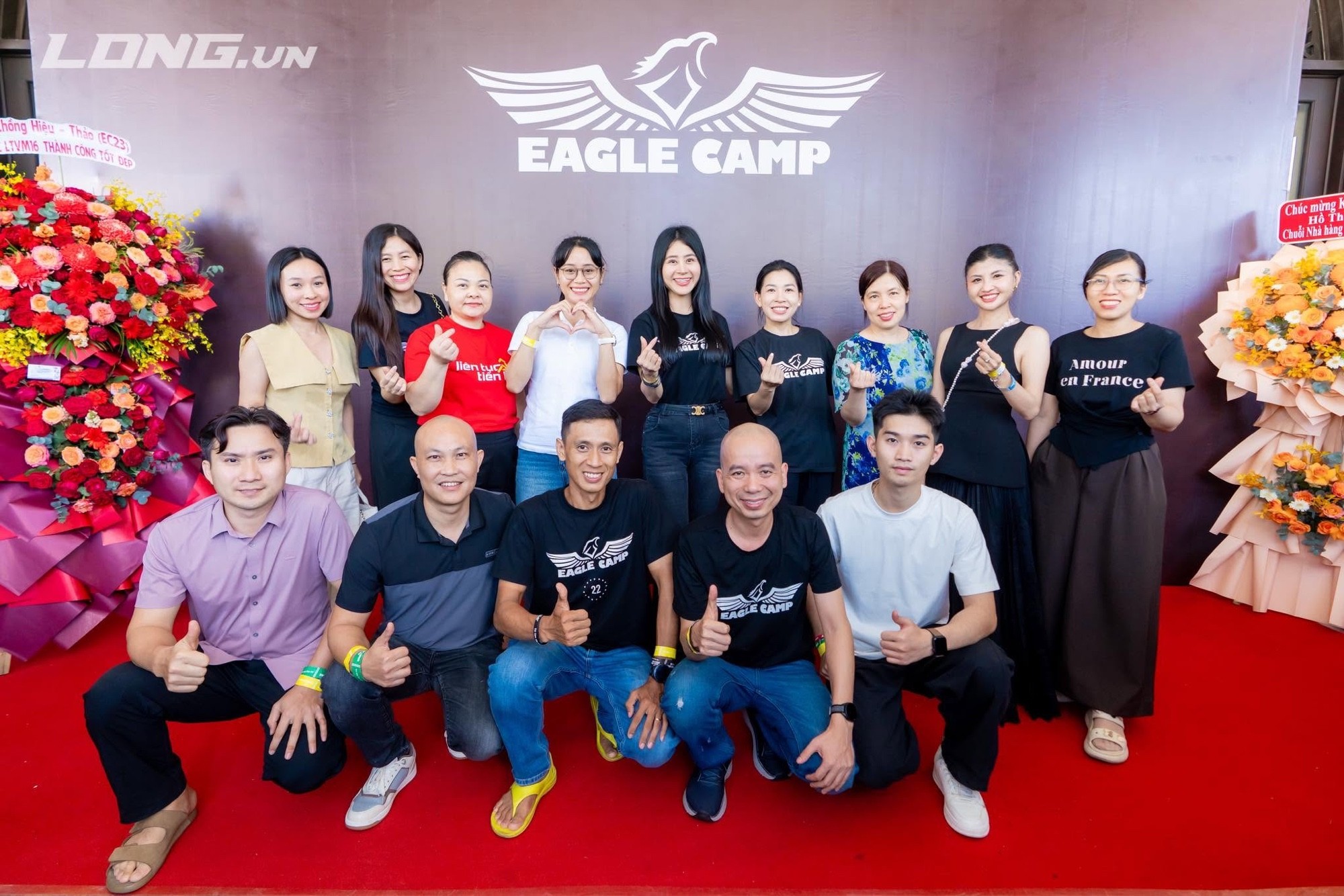 Học viên và các eagle tại khoá LTVM16 ở Nha Trang